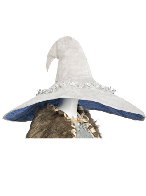 The Ranni Witch Hat as a Tool for Channeling Energy and Focus